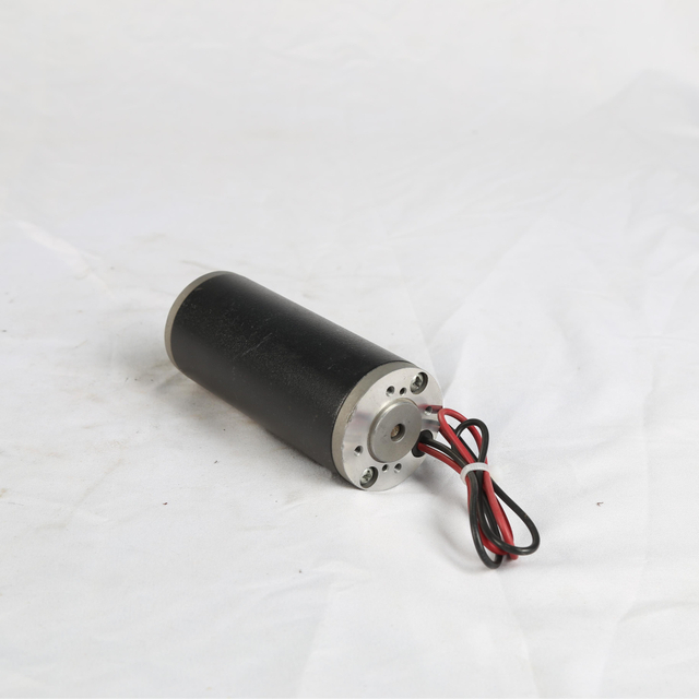 B&uuml;rstenbehafteter Gleichstrommotor der Serie 55ZYN f&uuml;r Automatisierung, Aktuatoren und Industrieanlagen